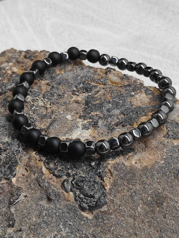 Hematite Cubes, Black Onyx Beaded Bracelet Men, Gemstone Stretch Bracelet, Healing Protection Grounding