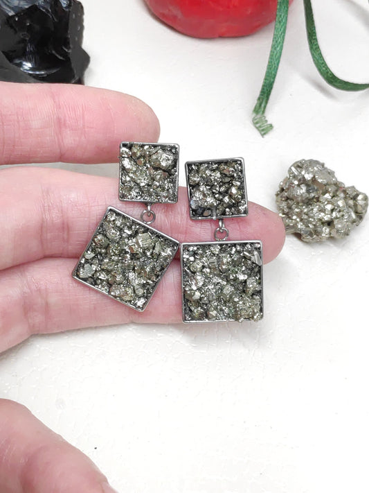 Raw Pyrite Square Stud Earrings – Gold Plated Geometric Healing Jewelry