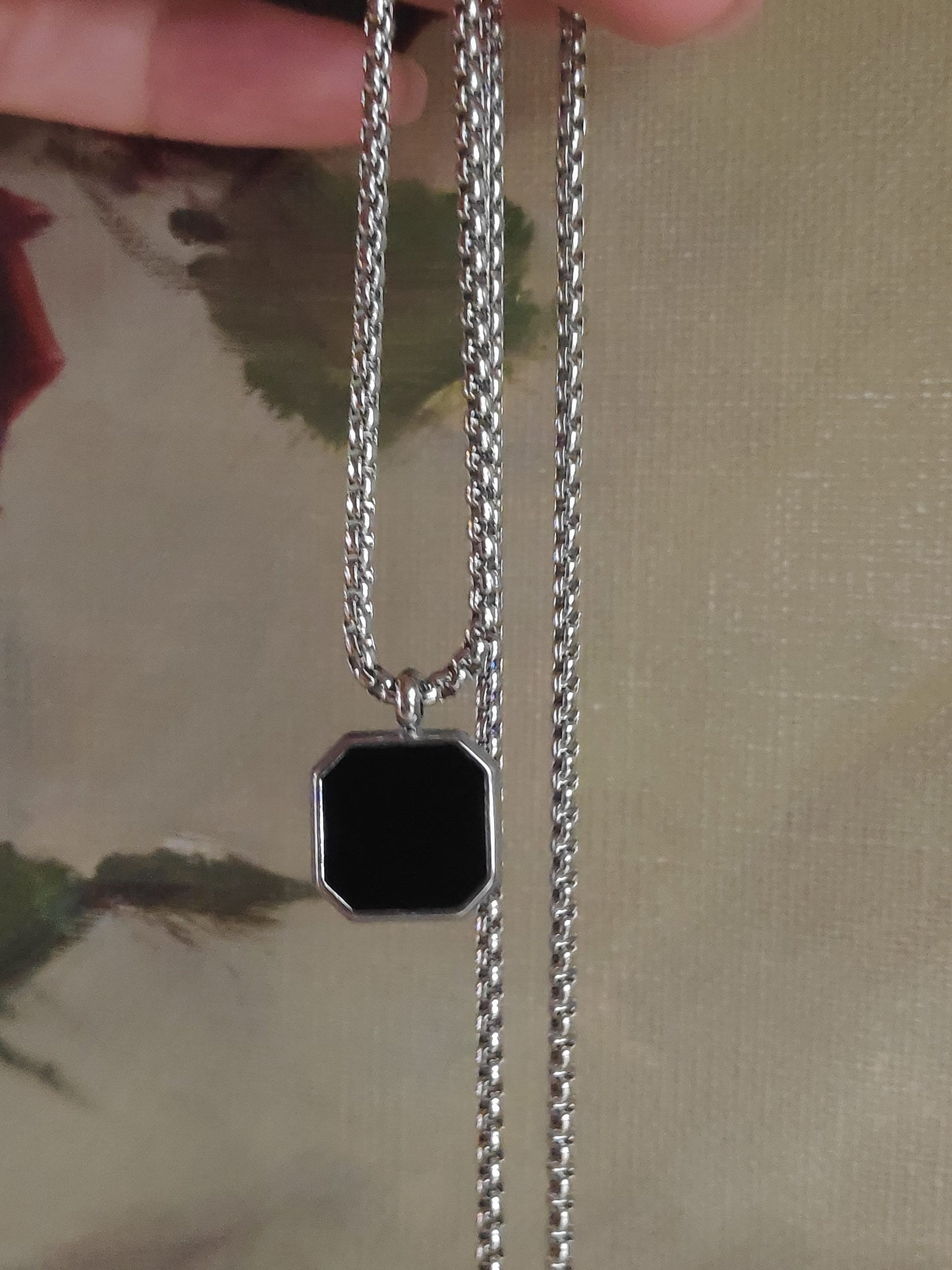 Exquisite Black Enamel Square Pendant Necklace Man - geometric pendant stainless steel round box chain men's jewelry accessories