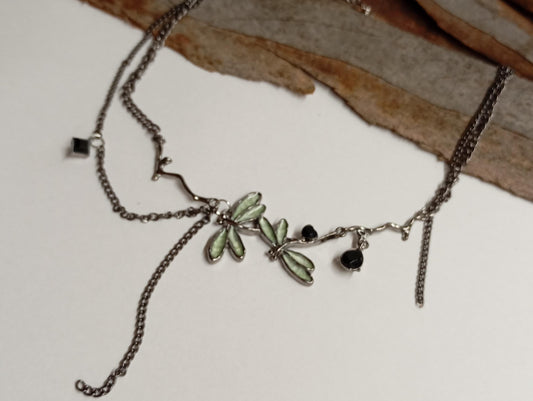 Dragonfly choker necklace exquisite gothic punk hip-hop, gun black splicing link chain choker Necklace, fashion, trendy gift