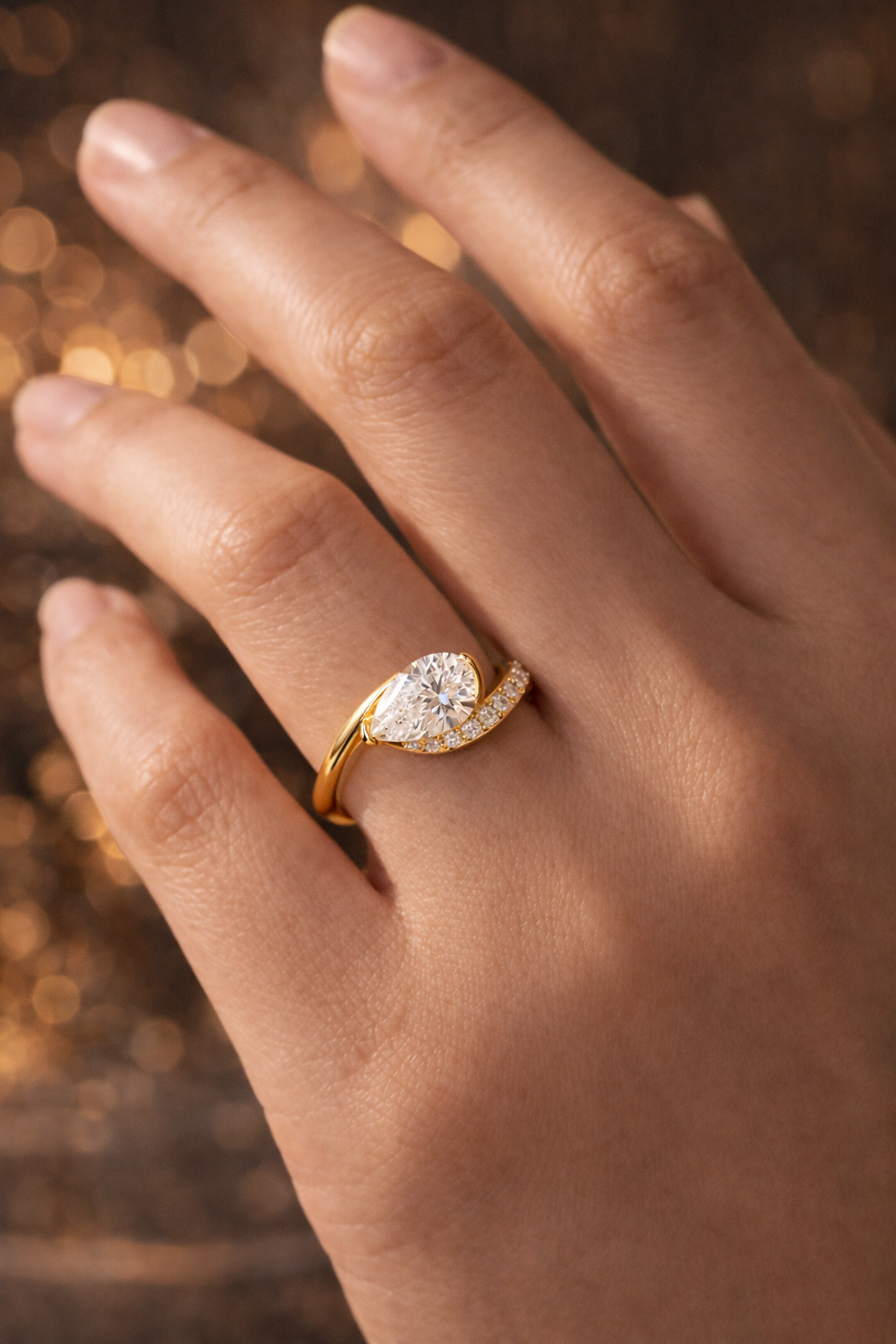 SEÓRA | Statement Drop Ring, CZ Brass Band