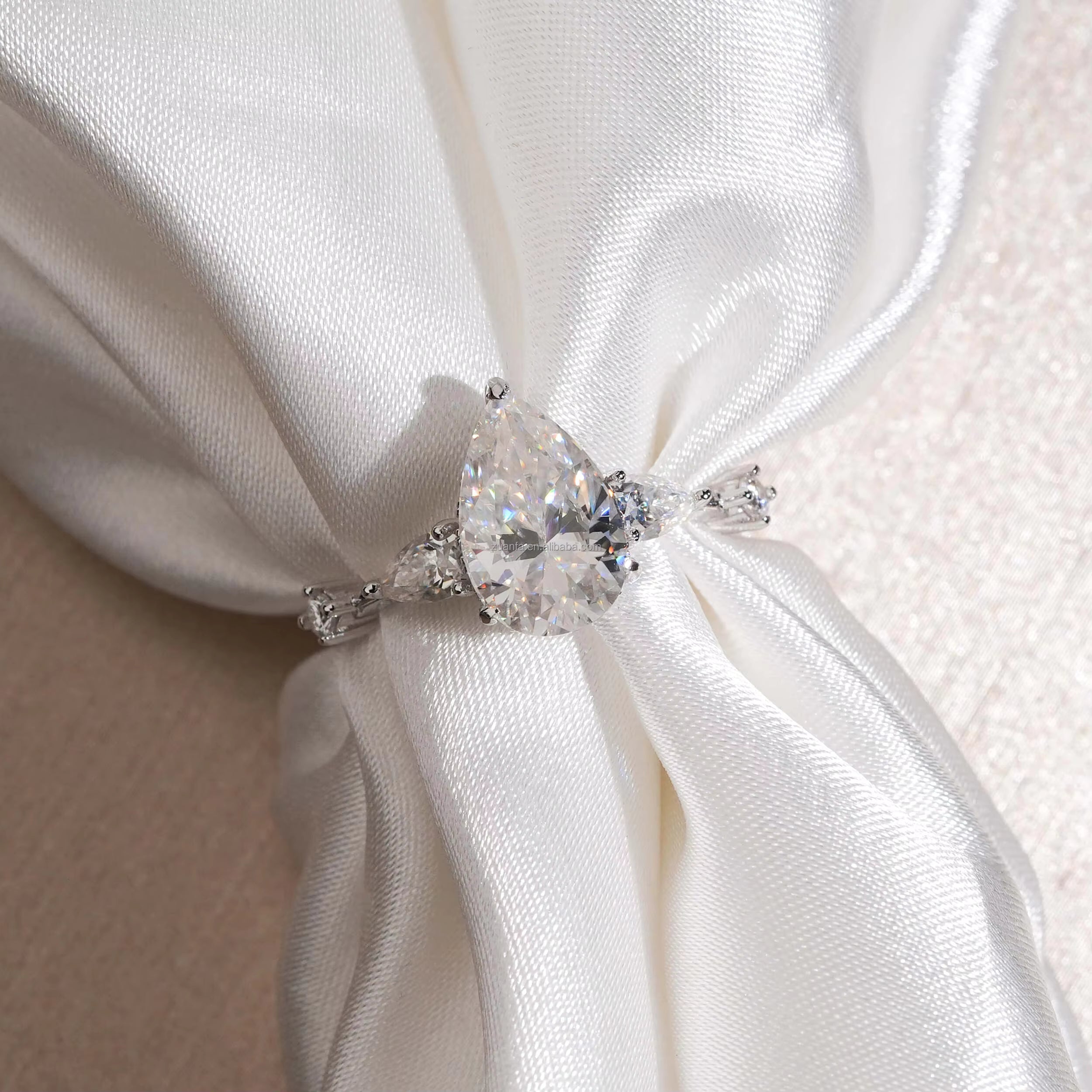 Pear Moissanite Ring 2CT in Silver – Engagement Ring | SEÓRA