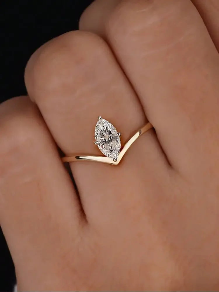 SEÓRA | Axis V Ring, CZ Brass Ring