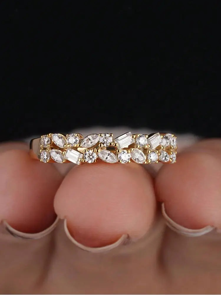 SEÓRA | Structured Glow Ring