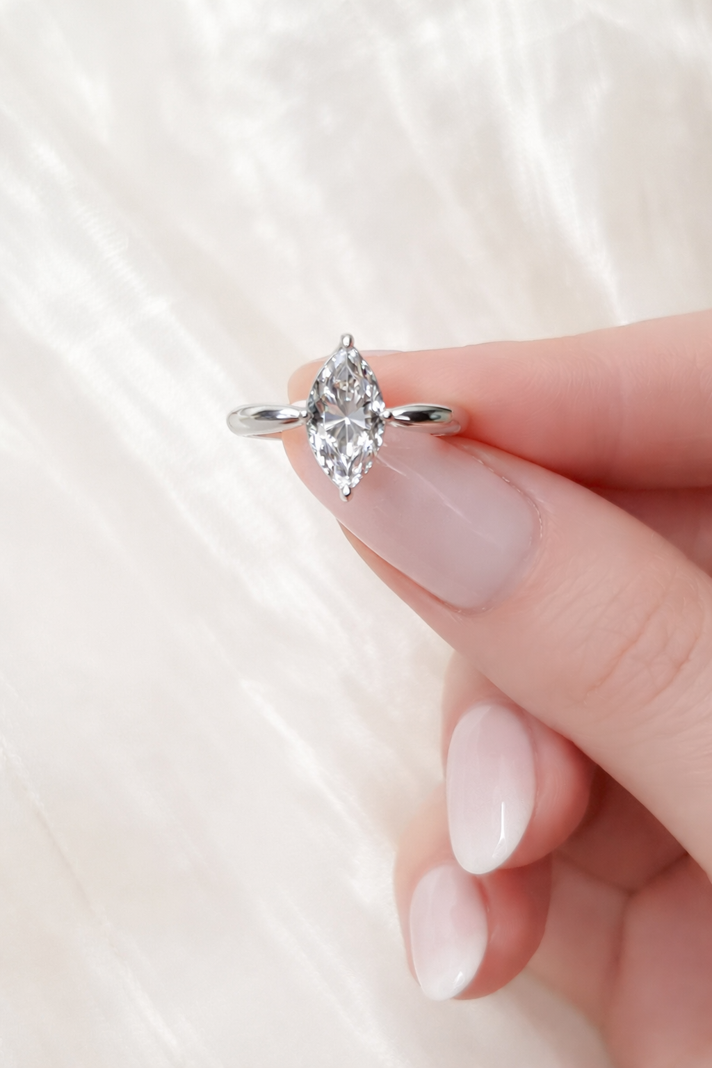 Marquis Cut 2CT Zircon in Sterling Silver Ring | SEÓRA
