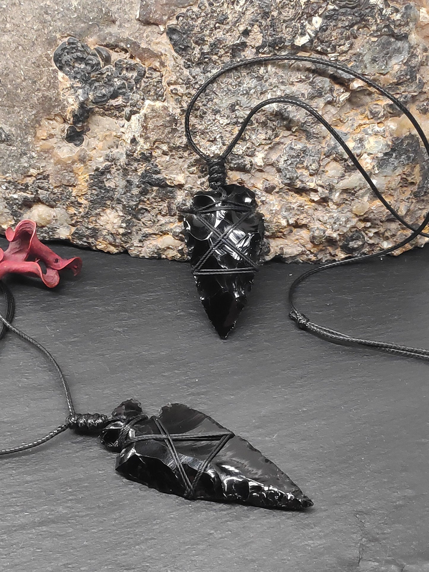 Raw Black Obsidian Arrowhead Pendant Necklace, Handmade  Carved Crystal Arrowhead Necklace, Energy Protection Healing Crystal Pendant