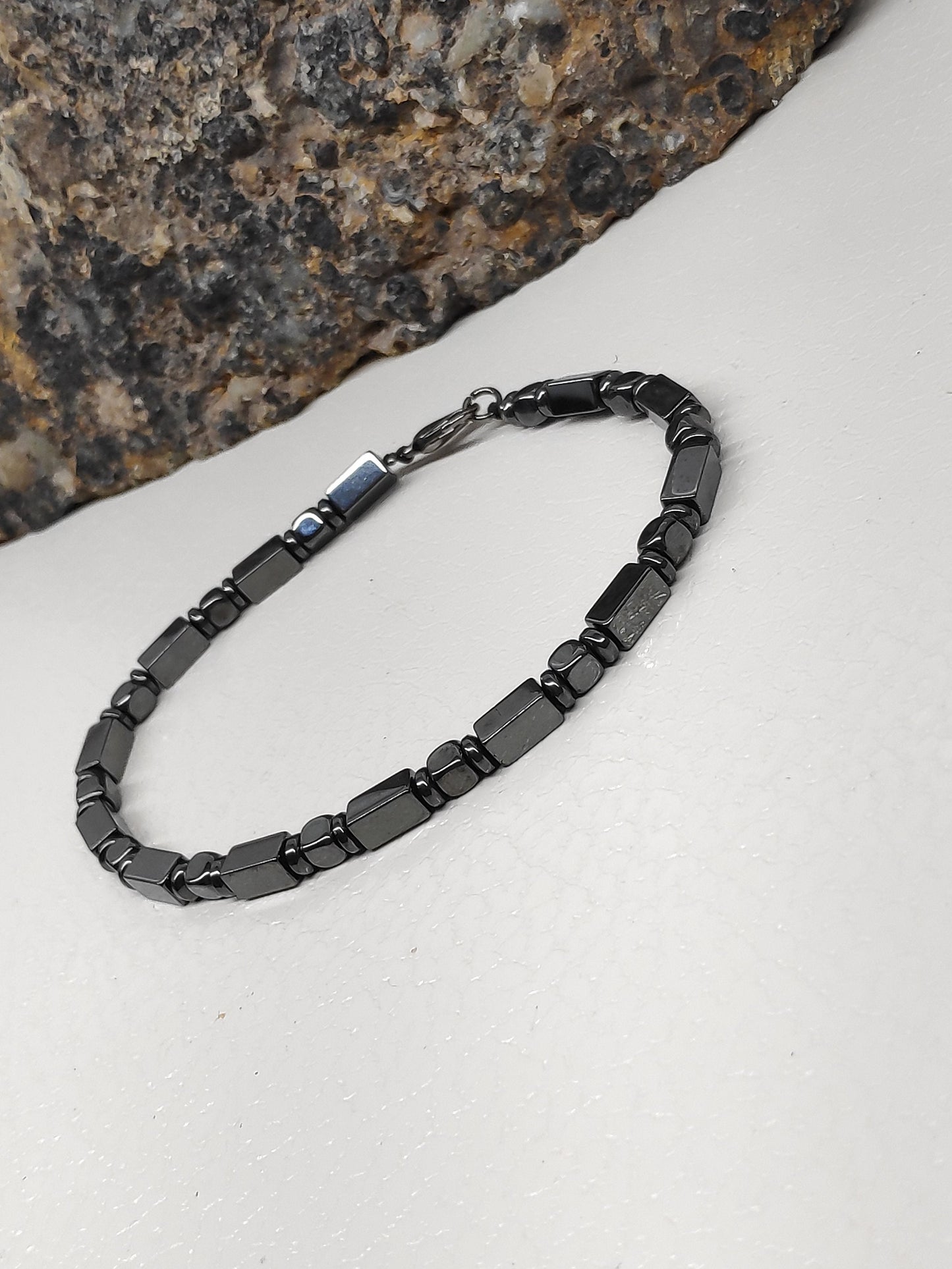 Hematite Cubes Beads Bracelet Men, Hematite bracelet Gemstone Bracelet, Healing Bracelet, Energy Grounding bracelet , Protection Bracelet
