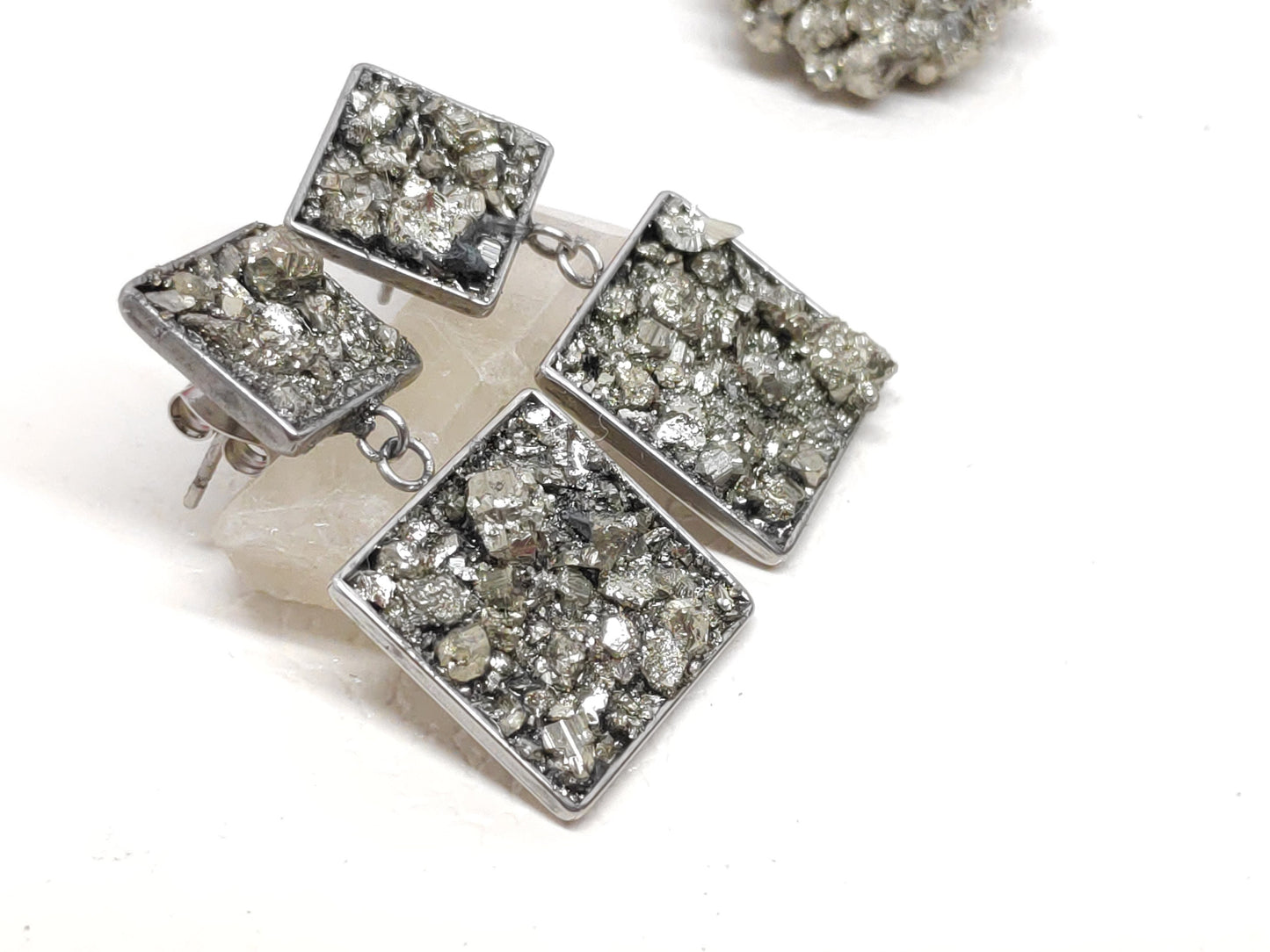 Raw Pyrite Square Stud Earrings – Gold Plated Geometric Healing Jewelry