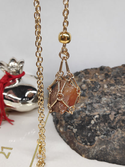 Natural Raw Carnelian Necklace, Crystal Cage necklace, Crystal Holder Pendant Necklace, Carnelian Pendant, Gemstone,Protection Healing
