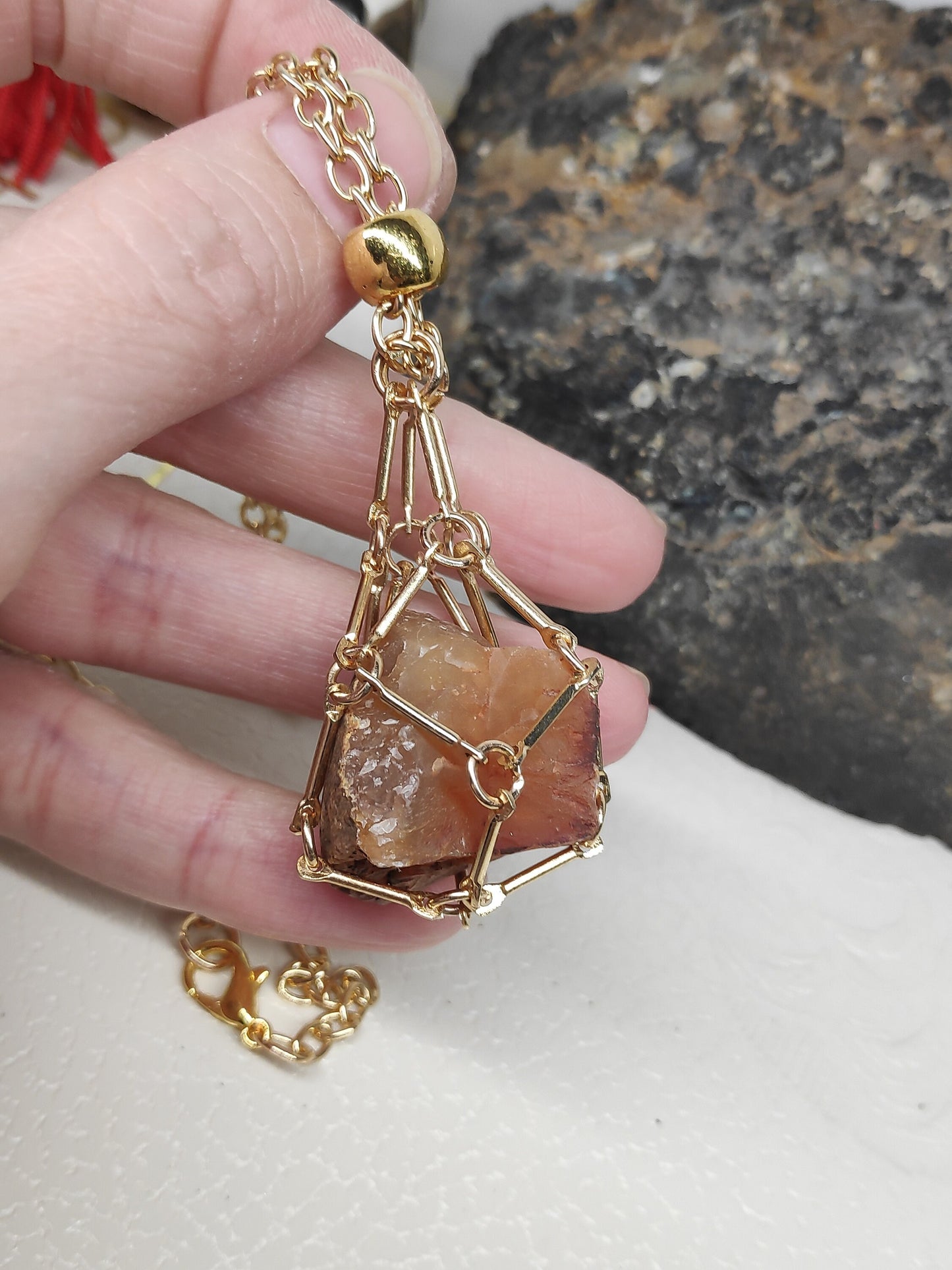 Natural Raw Carnelian Necklace, Crystal Cage necklace, Crystal Holder Pendant Necklace, Carnelian Pendant, Gemstone,Protection Healing