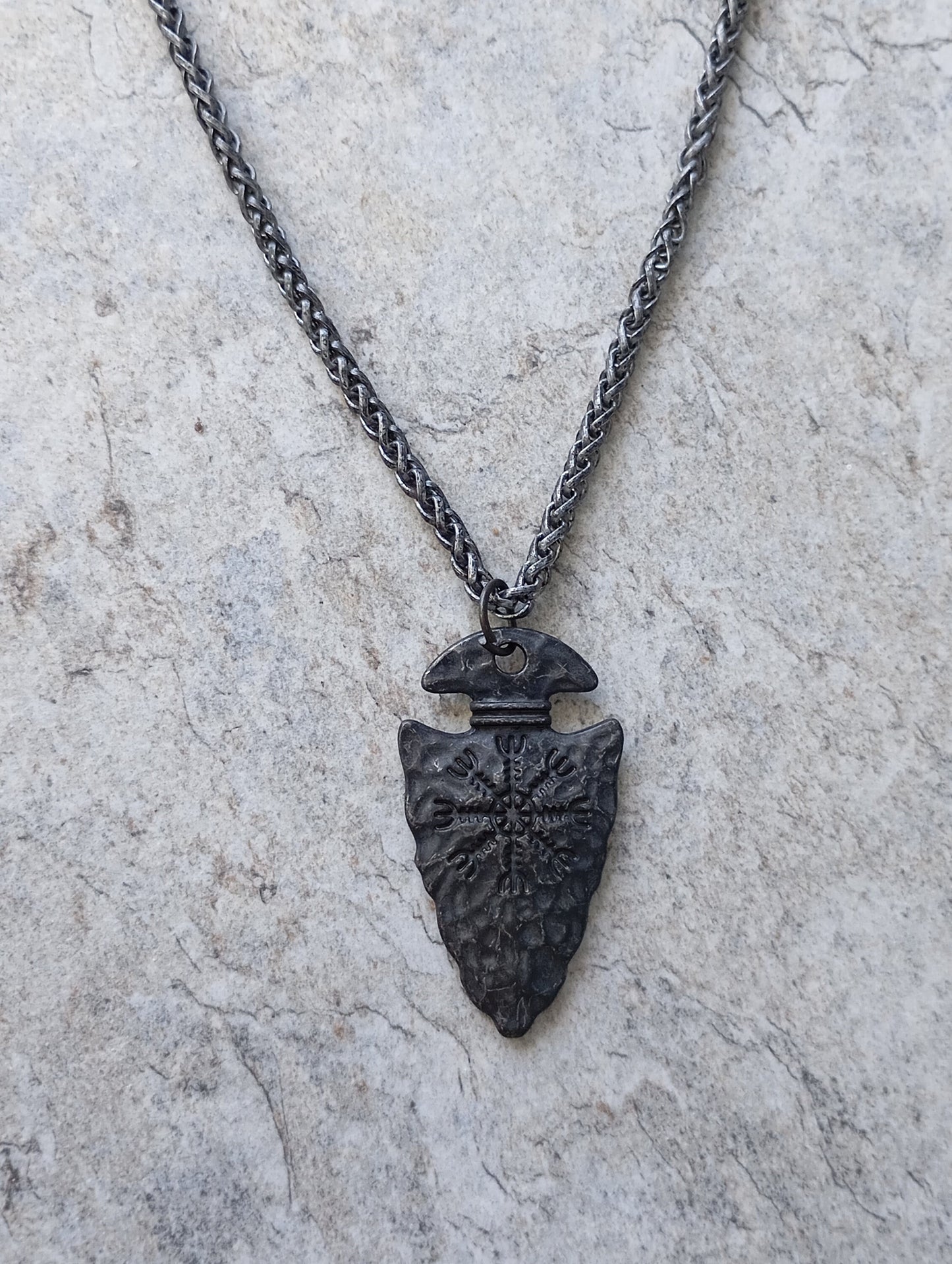 Arrow pendant necklace men Celtic Pagan Symbol rune weapon spear head Pendant, Ancient silver colour, Vintage, Viking, Nordic, retro, amulet