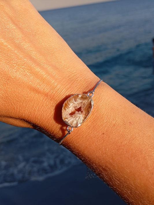 Lace Agate druzy slice bracelet, natural gemstone geode, stainless steel links chain bracelet,charm elegant gorgeous protection Handmade