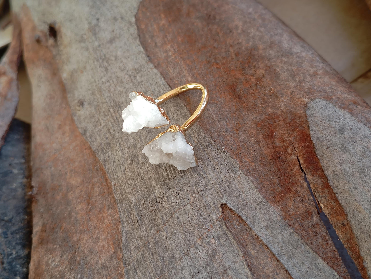 Raw white druzy quartz crystal, adjustable open  finger ring,  fashion dainty elegant women protection semiprecious stone, natural gemstone