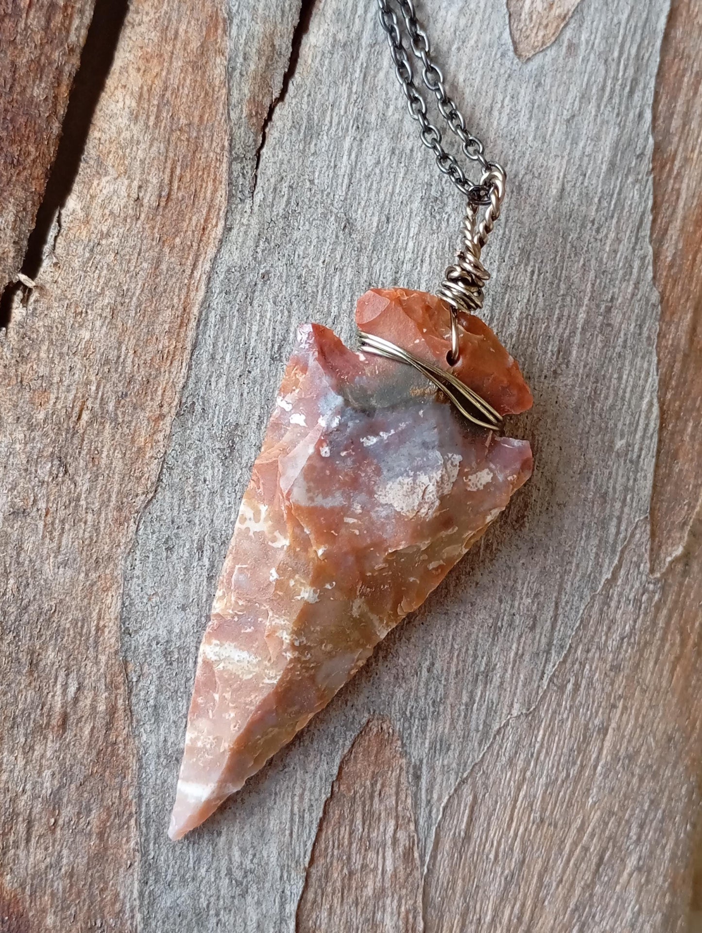 Hand carved Arrowhead Indian brown agate Pendant Necklace, Handmade, 2,75 inches arrow, Energy Protection Healing Gemstone, mascot, reiki