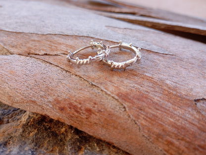 Mens Thorns hoops silver colour for men or women , Punk hippie Piercing Round ring metal simple circle earrings