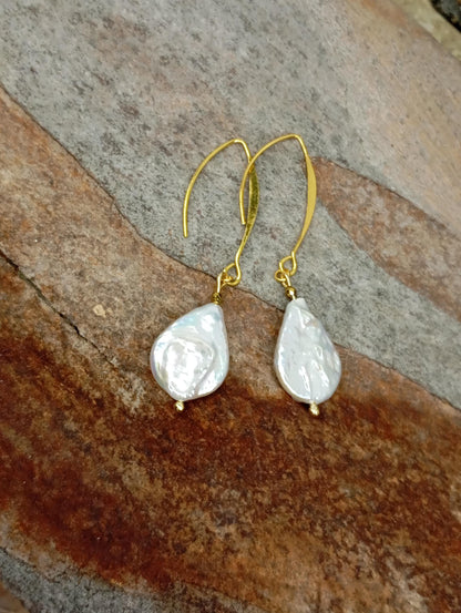 Freshwater droplet shape white Pearls Earrings golden hooks women Dainty, long hanging Elegant Stunning Bohemian Earrings gift for girlfrien