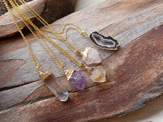 Crystal quartz Pendant Necklace Beautiful gold Electroplated crystal necklace, Reiki, Healing Gorgeous Dainty Necklace natural raw Gemstone