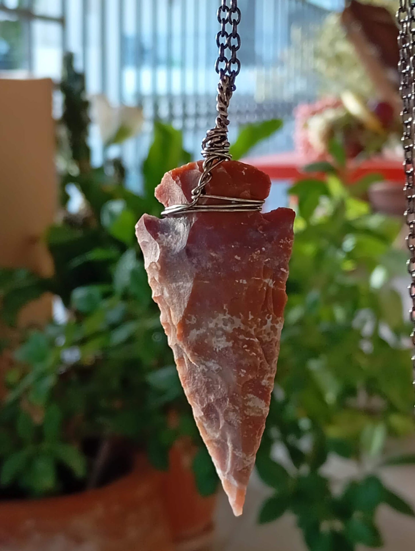 Hand carved Arrowhead Indian brown agate Pendant Necklace, Handmade, 2,75 inches arrow, Energy Protection Healing Gemstone, mascot, reiki