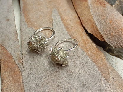 Raw Pyrite Adjustable Ring – Stainless Steel Crystal Cluster