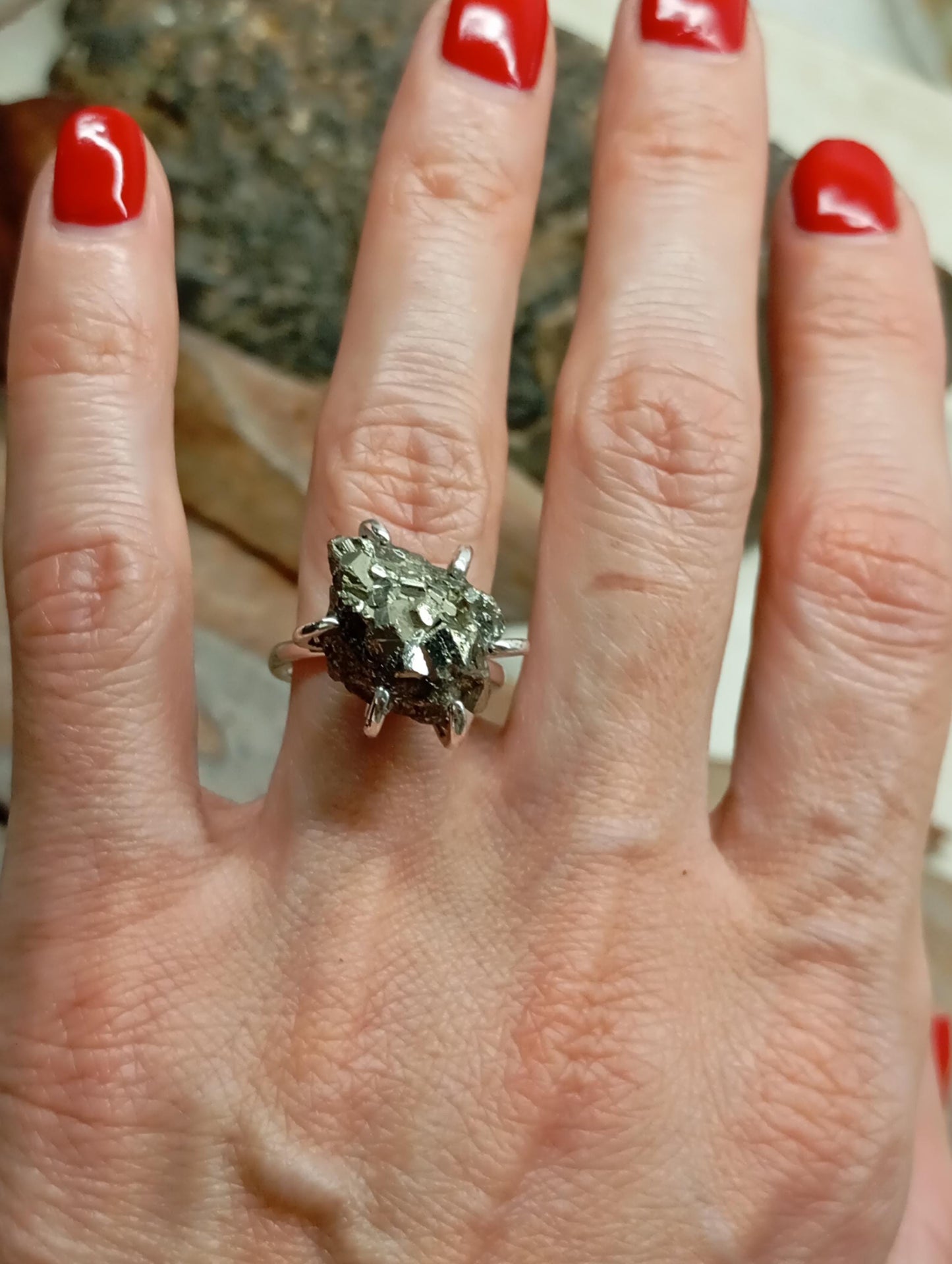 Raw Pyrite Adjustable Ring – Stainless Steel Crystal Cluster