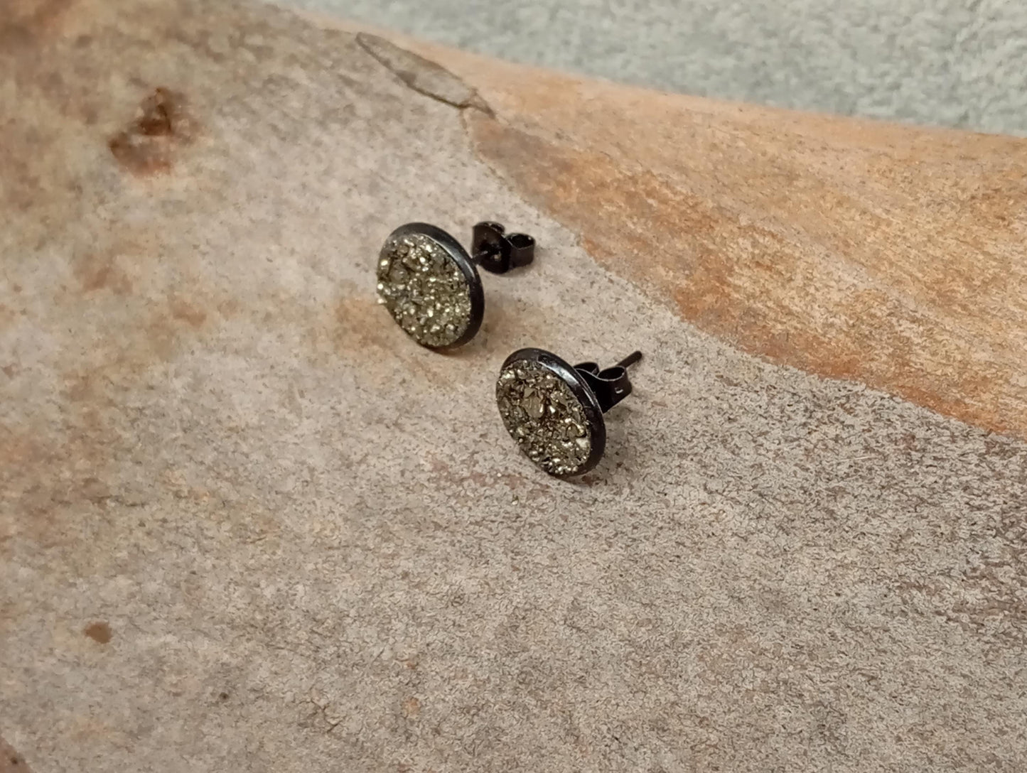 Raw Pyrite Stud Earrings round cabochon studs raw Iron Pyrite cubes jewelry,healing protection dainty handmade gemstone gift for girlfriend