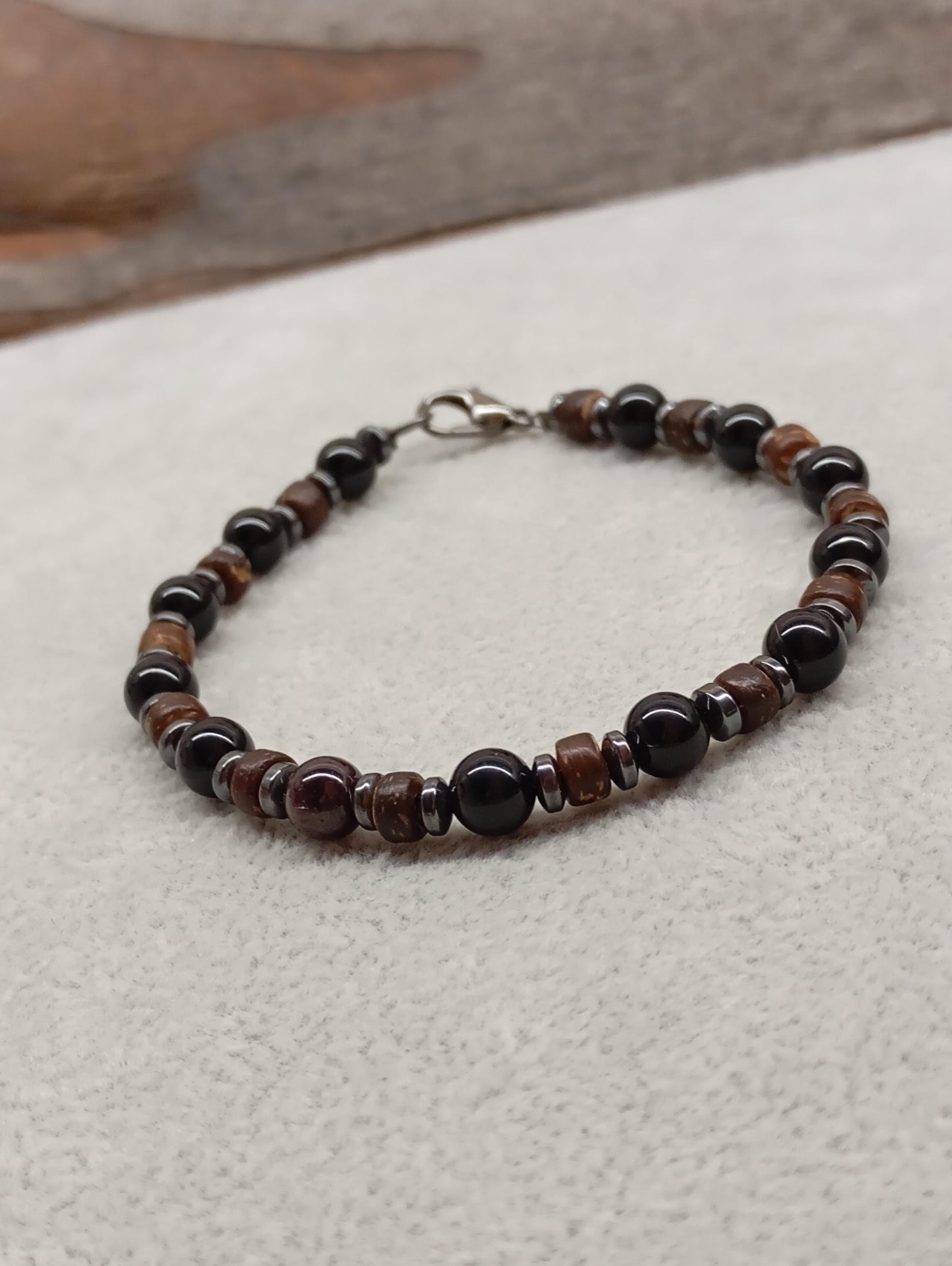 Mens bracelet with Black onyx round beads, hematite and wooden spacers natural Gemstone, Healing, Energy, Grounding, Protection, trendy