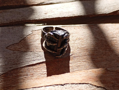 Raw Black Tourmaline claws ring, adjustable finger ring, gemstone,Reiki, antique bronze,retro,gothic evil eye protection stone,mascot,amulet