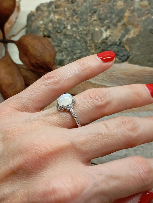 Moonstone finger ring adjustable dainty oval cabochon ring, protection stone, stunning exquisite gorgeous bohemian ring,gift for girlfriend