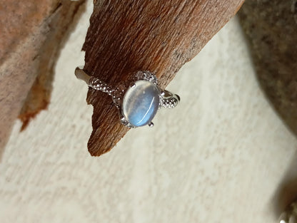 Moonstone finger ring adjustable dainty oval cabochon ring, protection stone, stunning exquisite gorgeous bohemian ring,gift for girlfriend
