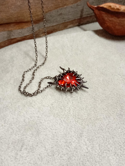 Red Heart Thorn Pendant Necklace – Black Plated Chain