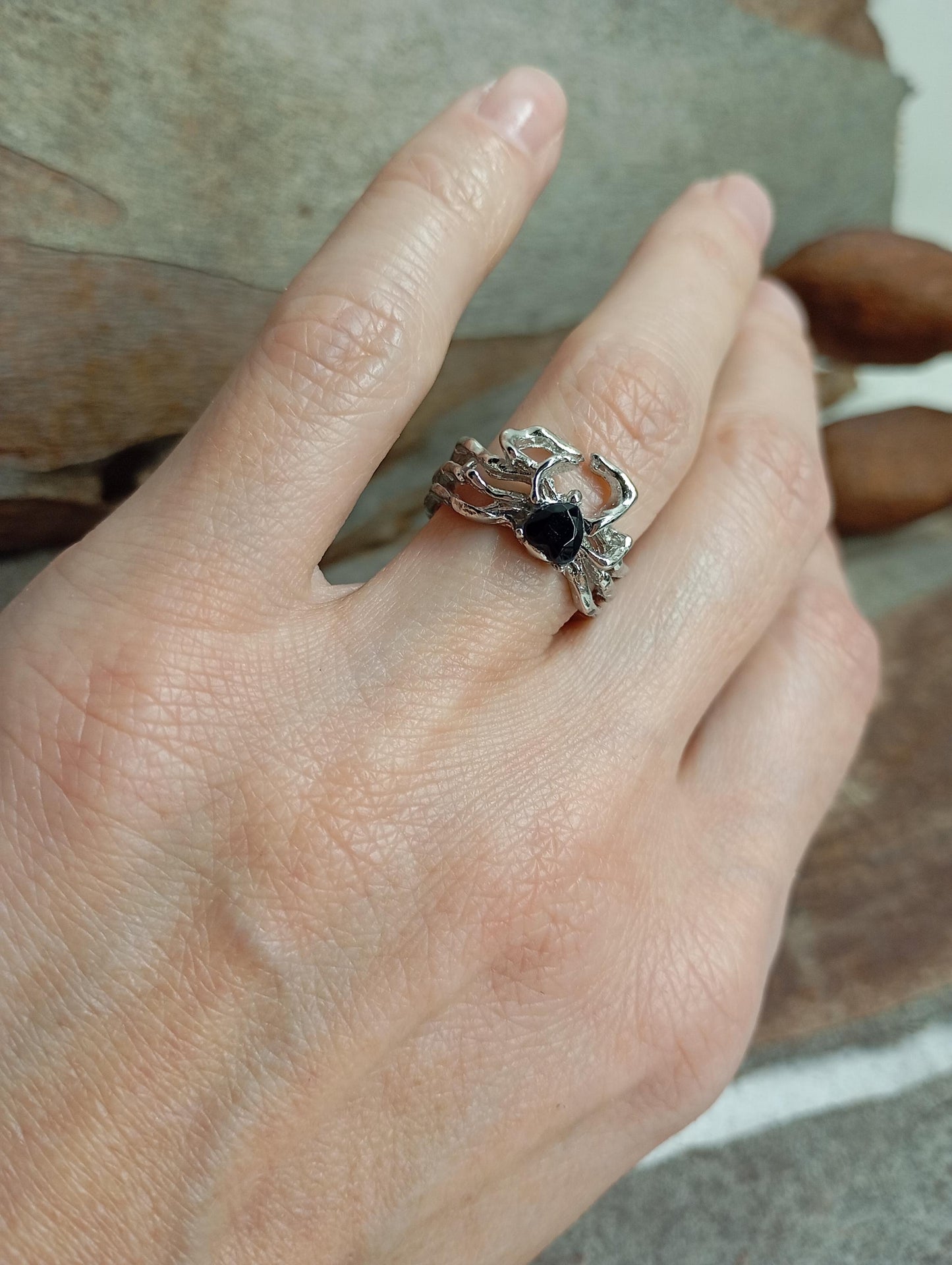 Black cubic zirconia heart spider ring, gothic punk animal, creative vintage, Halloween, stunning, party adjustable finger ring