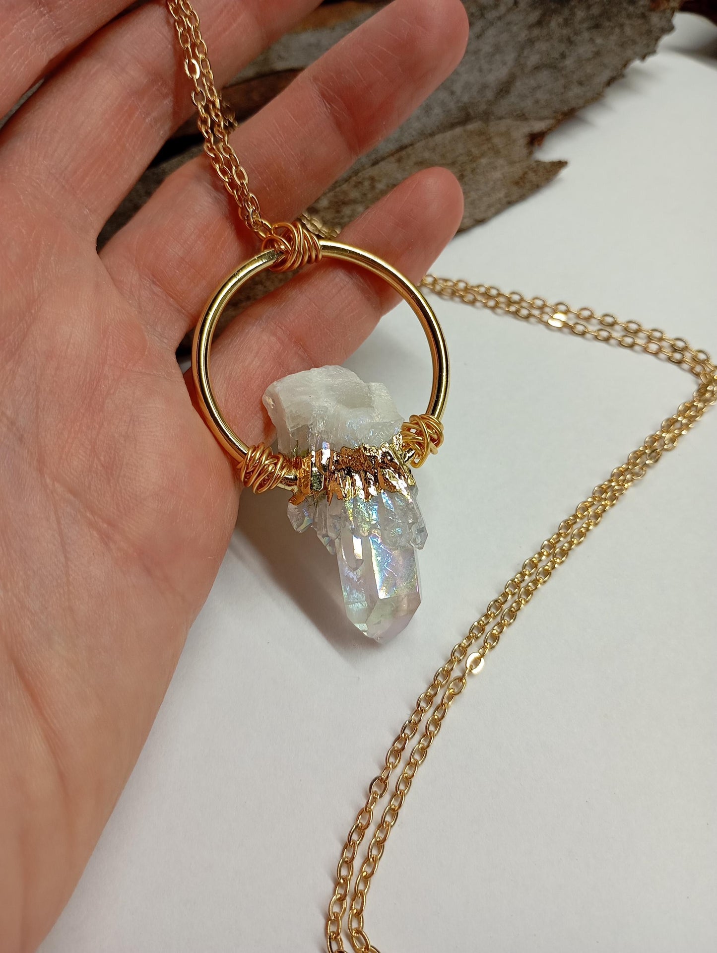 Aura clear Quartz Point Pendant Necklace, Raw Crystal cluster Healing Necklace, Chain necklace  Crystal Pendant, Natural Gemstone, amulet