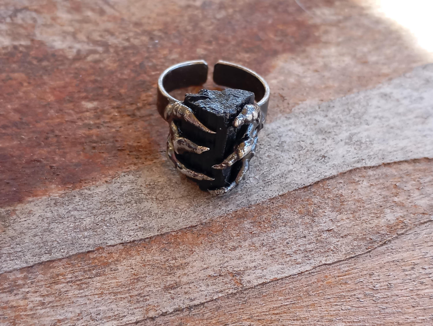 Raw Black Tourmaline claws ring, adjustable finger ring, gemstone,Reiki, antique bronze,retro,gothic evil eye protection stone,mascot,amulet