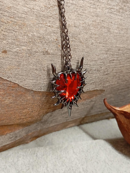 Red Heart Thorn Pendant Necklace – Black Plated Chain
