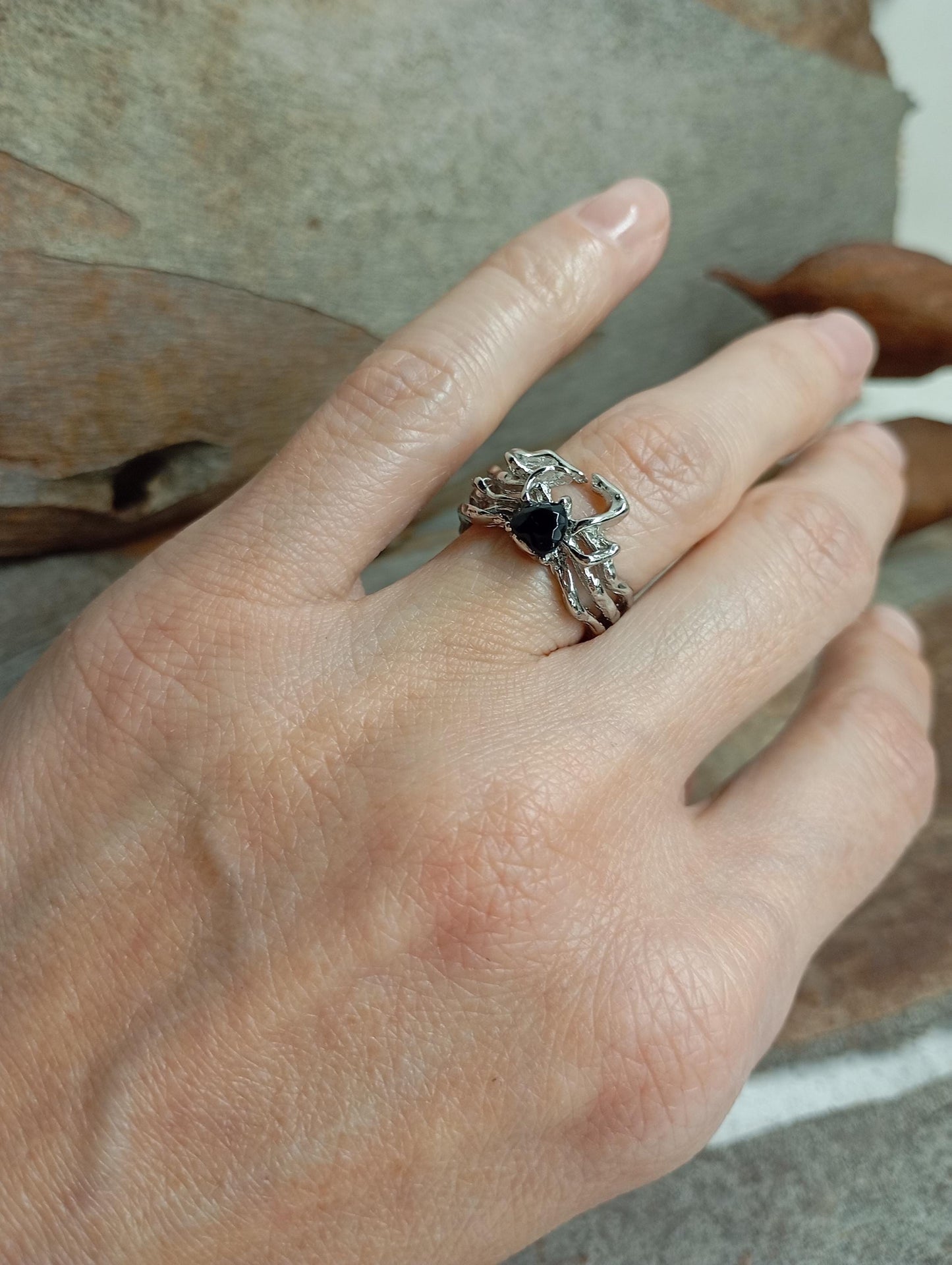 Black cubic zirconia heart spider ring, gothic punk animal, creative vintage, Halloween, stunning, party adjustable finger ring