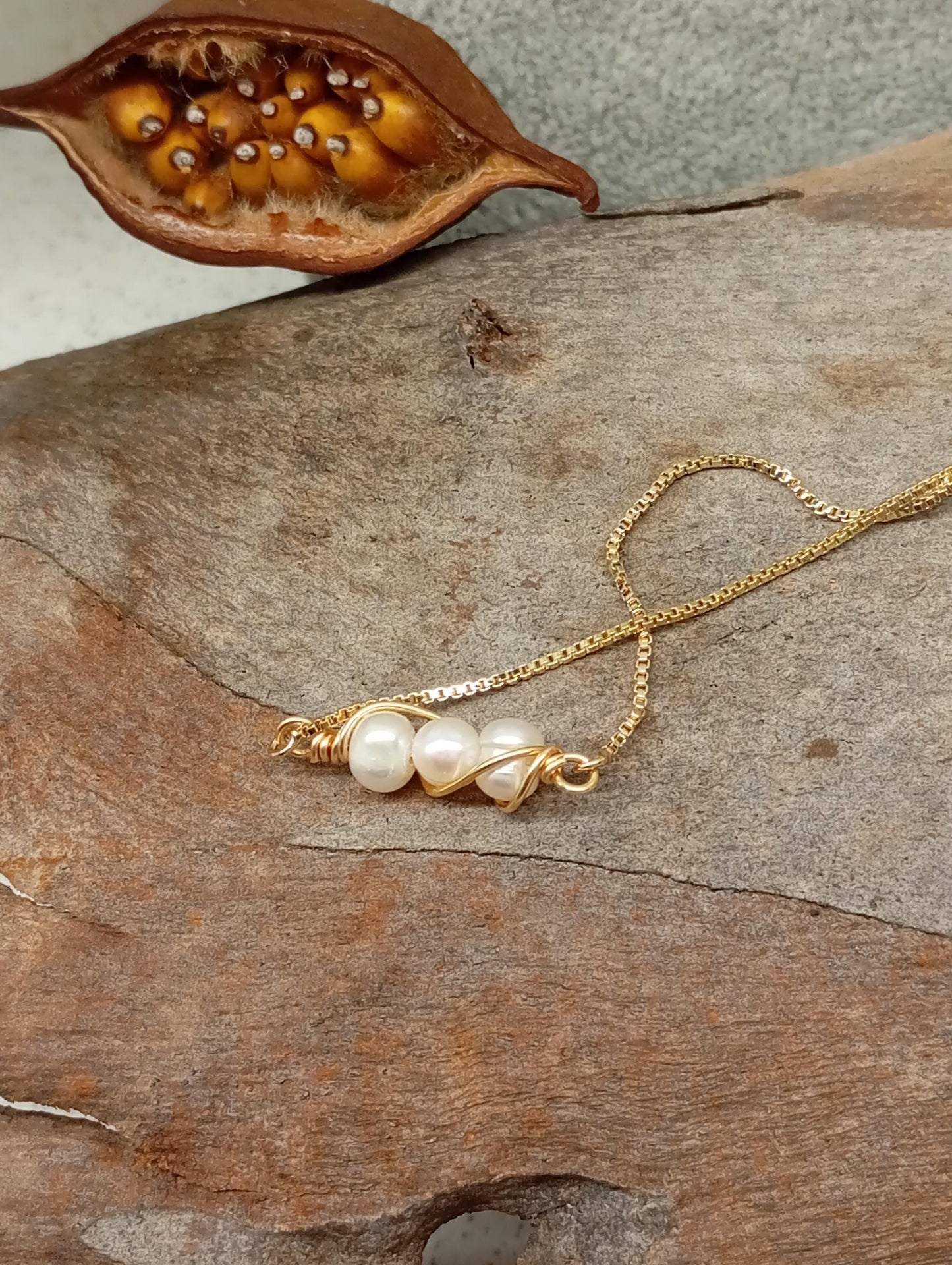 Three Freshwater Pearl Bracelet – Wire Wrapped Gold Chain, Adjustable Minimalist Jewelry, Wedding & Party Gift for Her