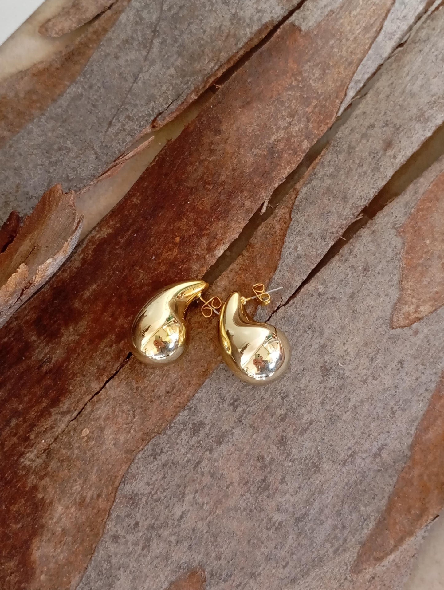 Drop shape studs earrings, bold, fashion design Earrings, Minimalist, Geometric, Party, Daily, Dainty Elegant earrings for jewellery lovers