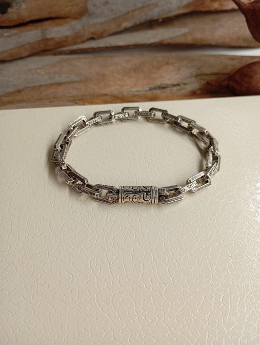 Vintage Stainless steel Byzantine Chain Bracelet with grass pattern, Antique Style Jewelry for Men or Women, gift for him or her