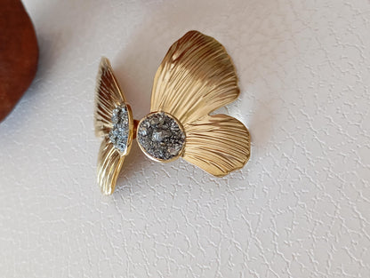 Natural Pyrite Earrings, flower leafs studs, wealth stone, Stainless steel studs , Handmade natural-inspired Bohemian Dainty Elegant Unique