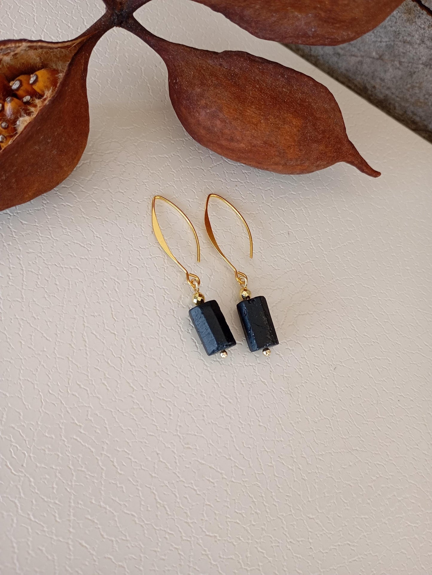 Raw Black Tourmaline Earrings, Stainless steel earrings, Raw Crystal Earrings,Healing Protection Long Dainty Elegant Natural Gemstone