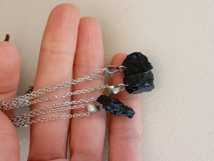 Raw Black Tourmaline Pendant Necklace, Energy Stone Necklace, Healing, evil eye Protection, Spiritual, Mascot, Reiki, Natural Gemstone