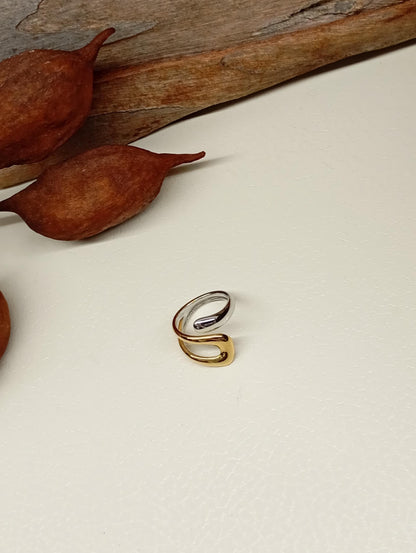 Modern adjustable stainless steel waterproof hypoallergenic 18K gold plated asymmetric open finger ring trendy fashion, gift for girlfriend