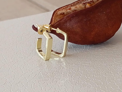 Minimalist square U shape studs earrings, fashion design Earrings, Geometric, Party, Daily Dainty Elegant earrings