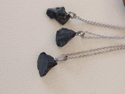 Raw Black Tourmaline Pendant Necklace, Energy Stone Necklace, Healing, evil eye Protection, Spiritual, Mascot, Reiki, Natural Gemstone
