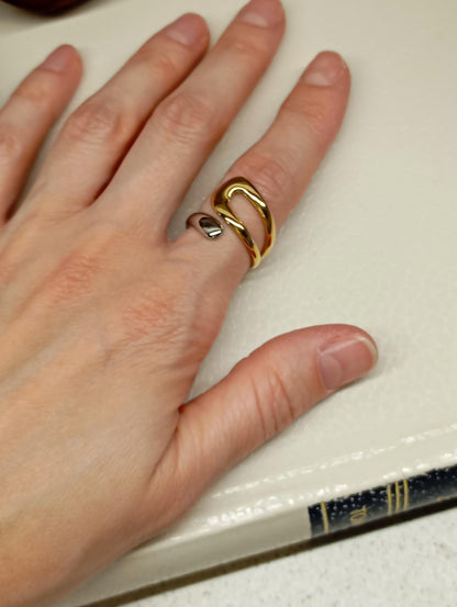 Modern adjustable stainless steel waterproof hypoallergenic 18K gold plated asymmetric open finger ring trendy fashion, gift for girlfriend