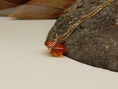 Handmade Baltic Amber Necklace – 24K Gold Plated Copper Wire Wrap, Stainless Steel Chain 45cm, Unique Natural Gemstone Pendant
