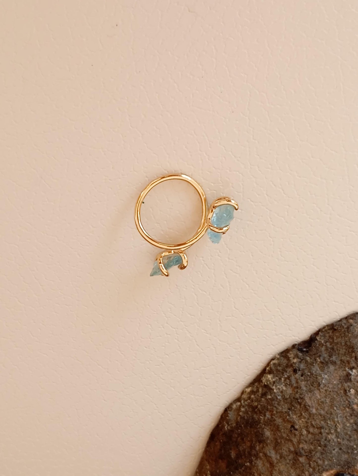 Aquamarine adjustable  finger ring, raw gemstone, Reiki, fashion dainty elegant, wedding, gift for women, healing protection stone,mascot