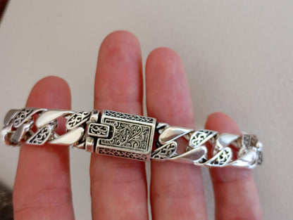 Engraved Stainless Steel Bracelet for Men, Silver Chain with Ornate Clasp,  20cm Viking-Style Link Bracelet – Unique Gift for Him