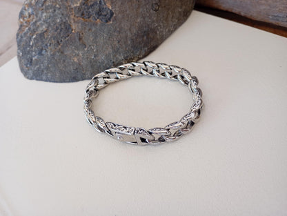 Cuban Chain Bracelet for Men – Heavy Duty Silver Tone Link Bracelet – Masculine Wristband with Secure Clasp – Gift for Him