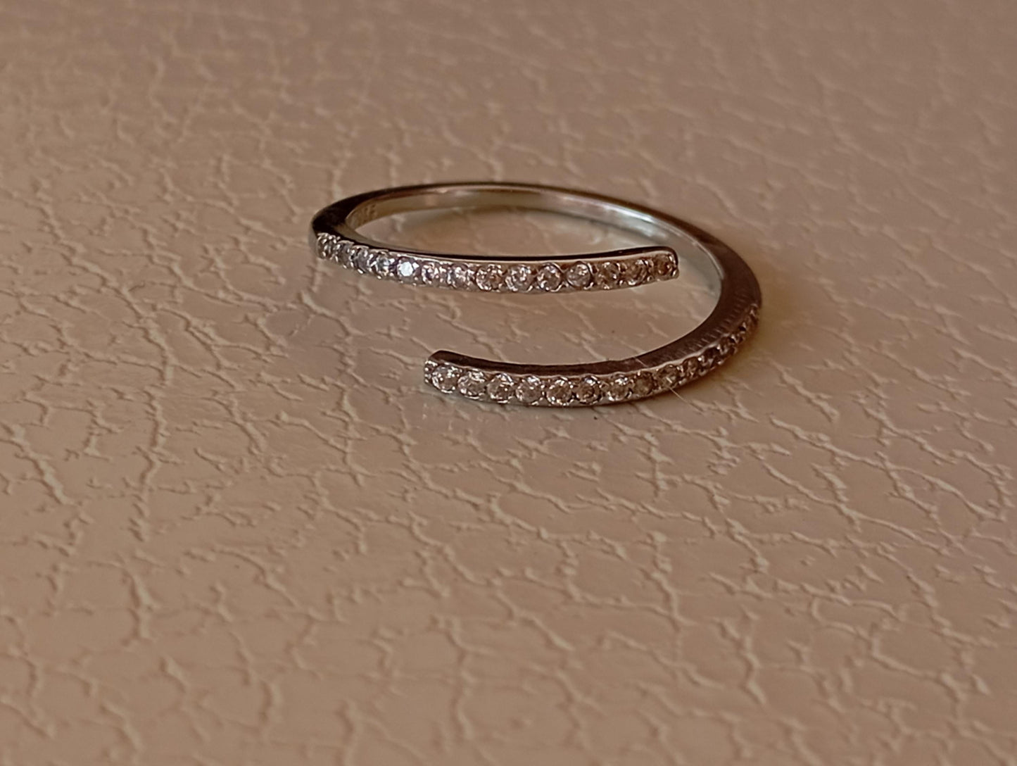 925 Sterling Silver Spiral Ring – Adjustable Open Band with Cubic Zirconia – Dainty Minimalist Wrap Ring – Elegant Gift for Her